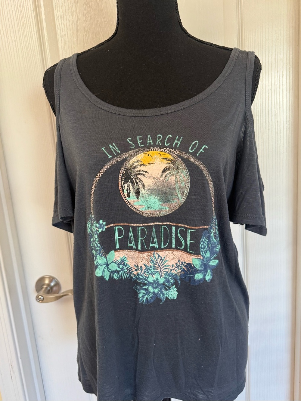Jessica Simpson Blue Cold-Shoulder Tank with Paradise Graphic